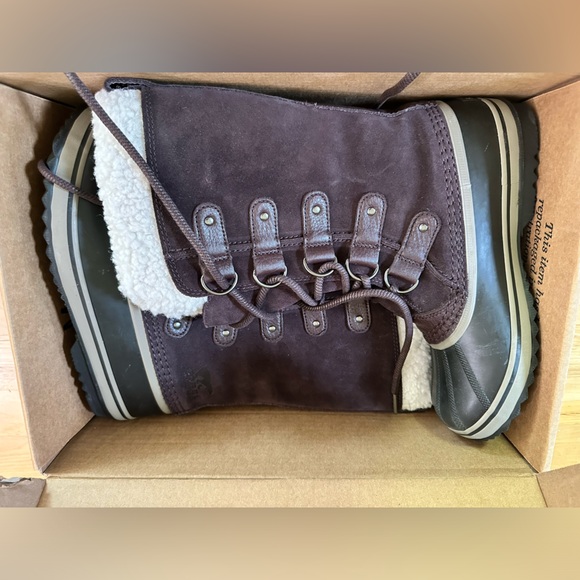 NEW- SOREL Joan of Arctic women’s boots - Picture 3 of 10